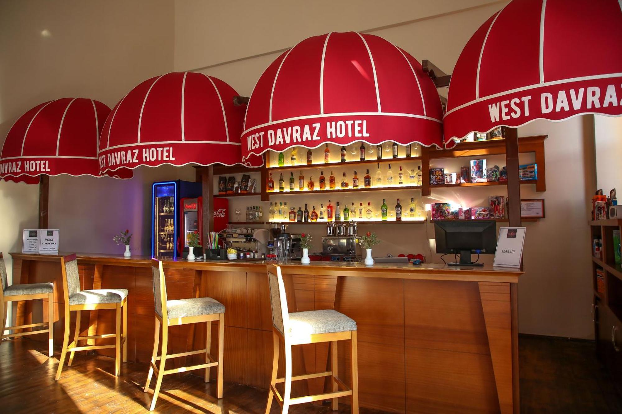 West Davraz Hotel Чобаниса Экстерьер фото